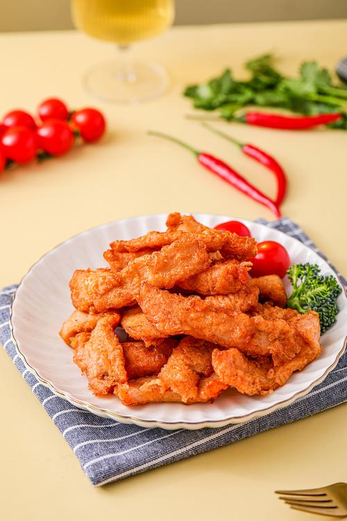 食品精修实拍产品预制菜鸡腿肉鸡肉糖醋肉肉片油炸产品